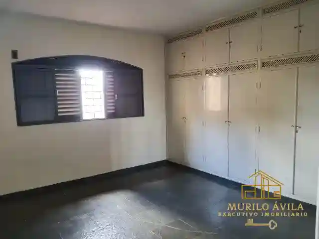 Casa Comercial com 10 quartos à venda, 360m² — foto 13 de 15