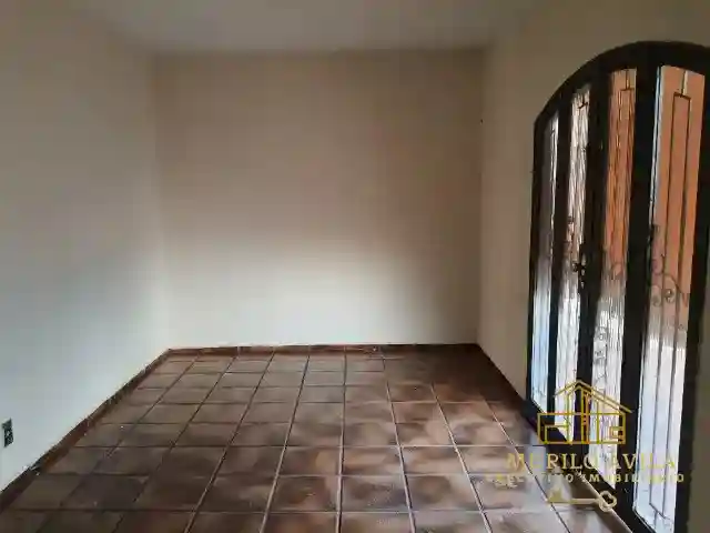 Casa Comercial com 10 quartos à venda, 360m² — foto 3 de 15