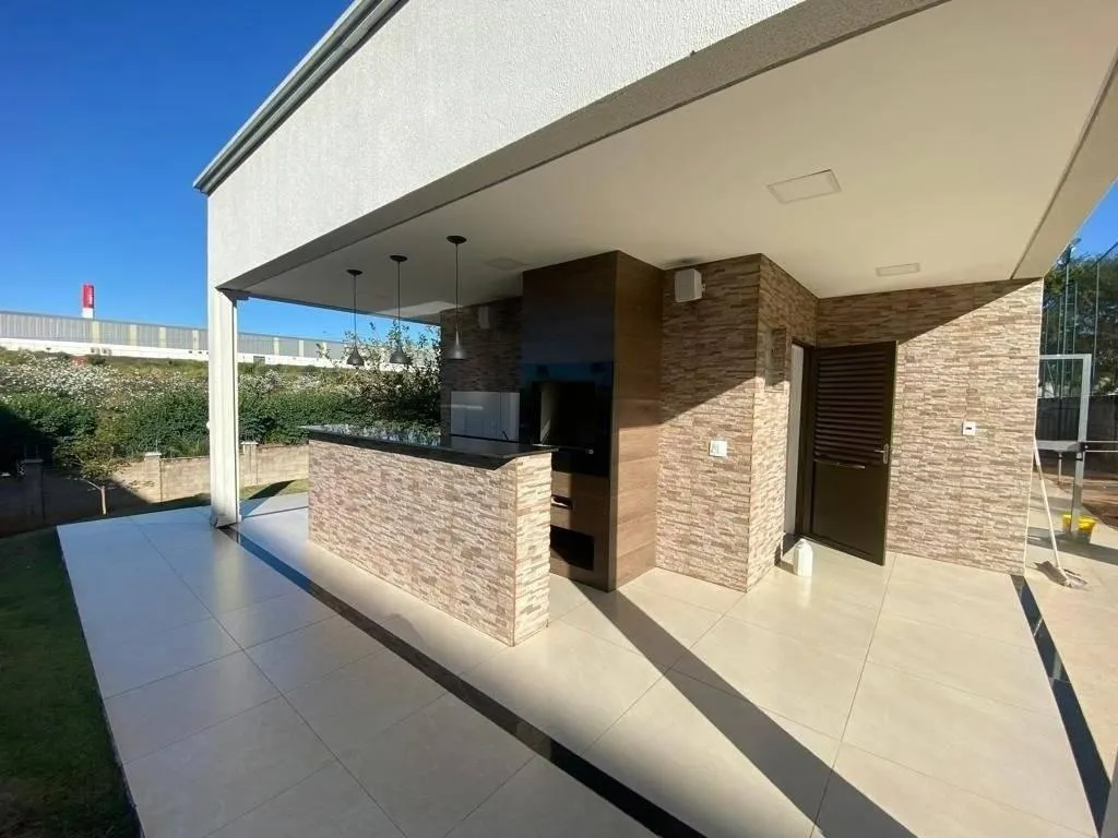 Apartamento com 2 quartos à venda, 65m² — foto 2 de 36