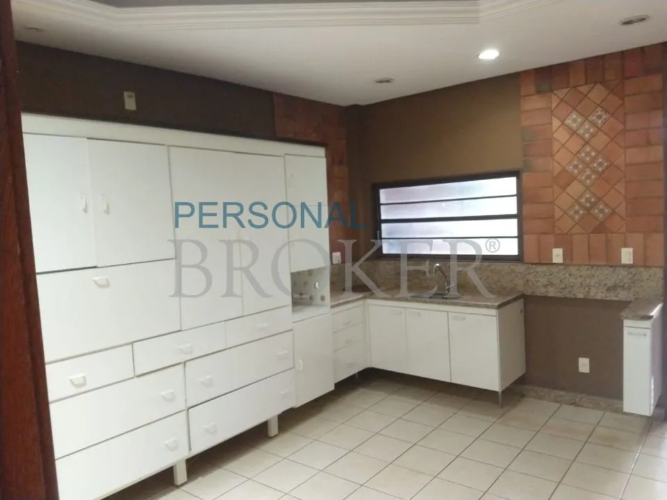 Imóvel Comercial à venda — foto 1 de 8