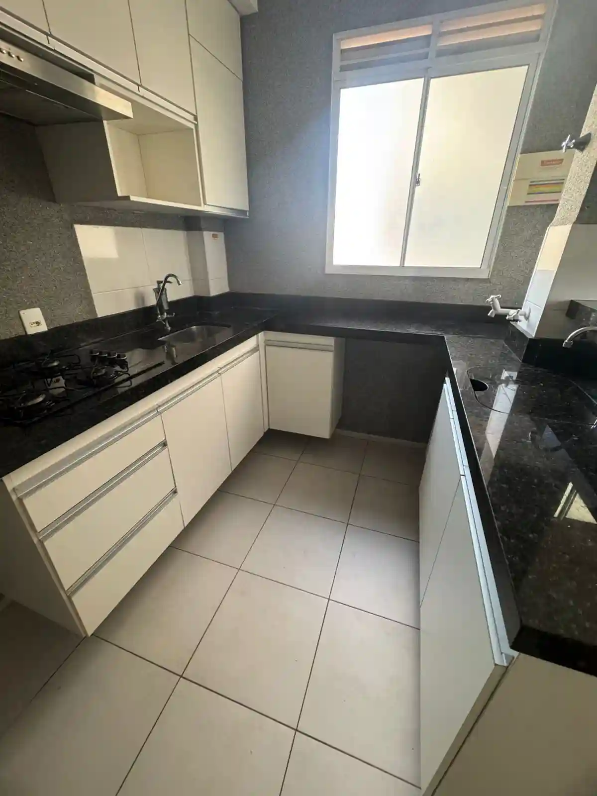 Apartamento com 2 quartos à venda, 48m² — foto 1 de 12