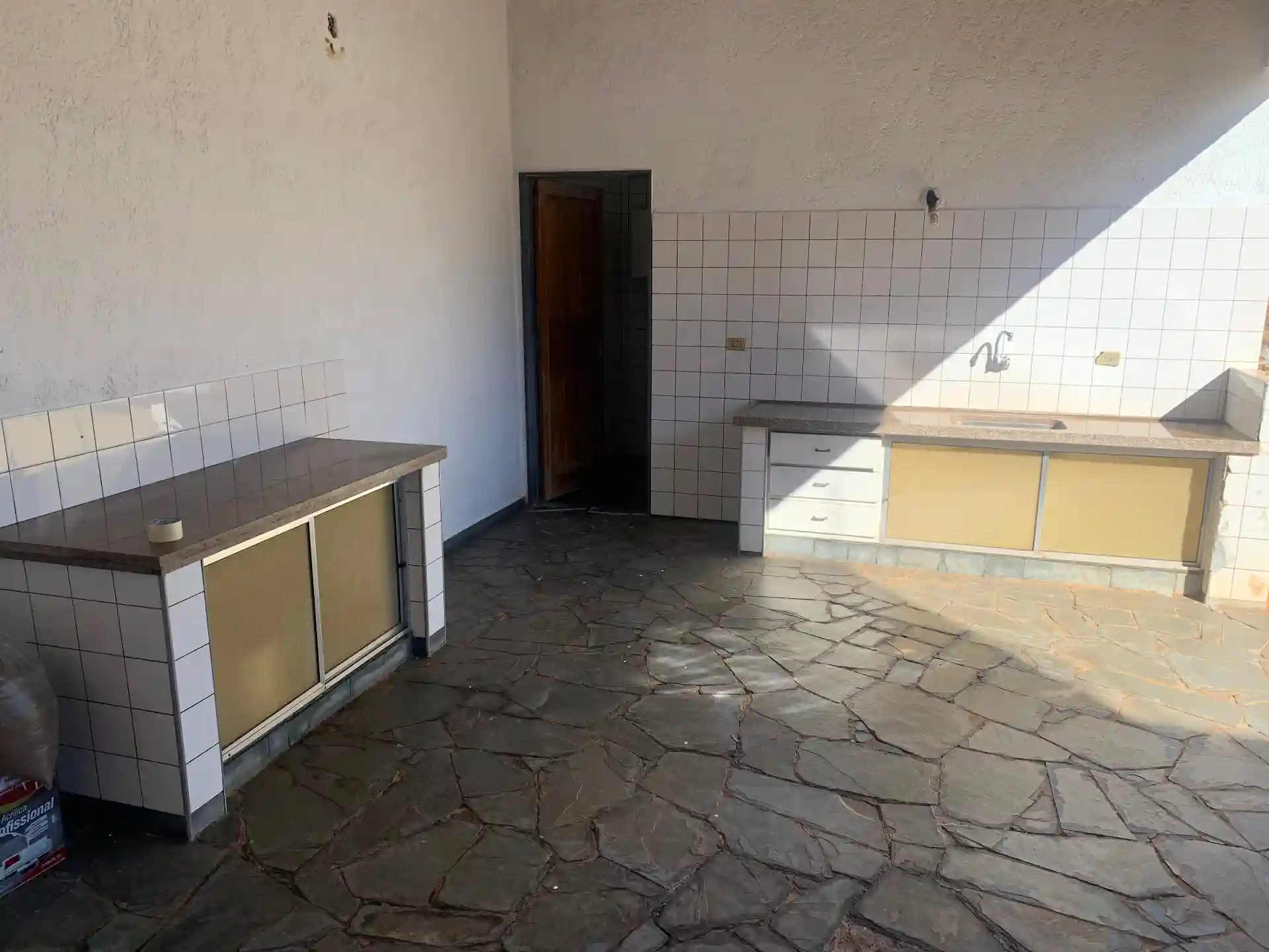 Casa com 3 quartos à venda, 340m² — foto 5 de 23