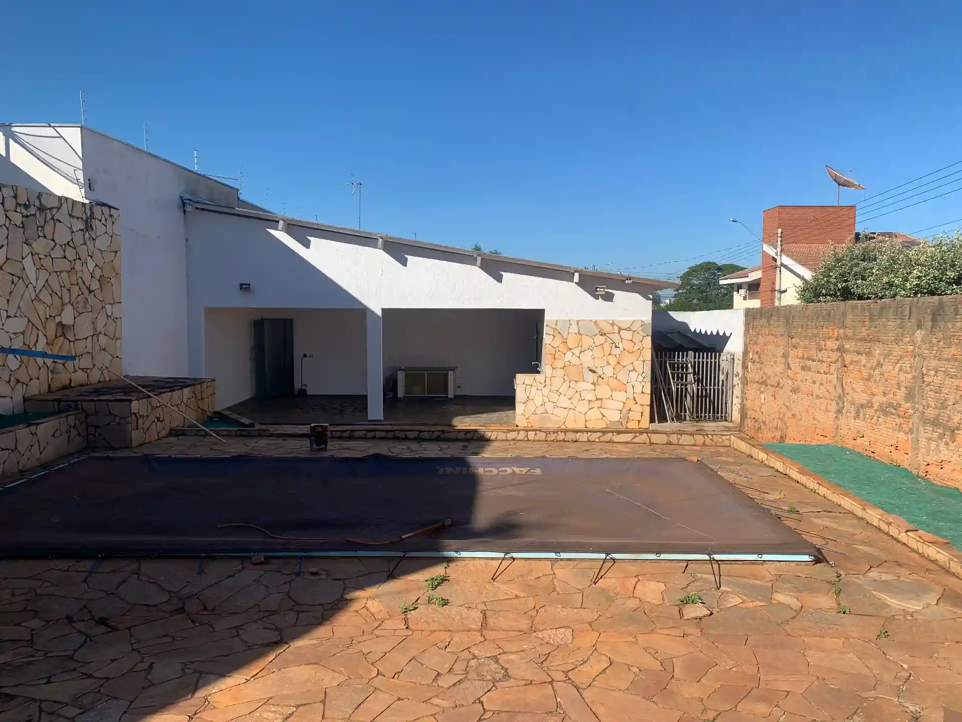 Casa com 3 quartos à venda, 340m² — foto 4 de 23