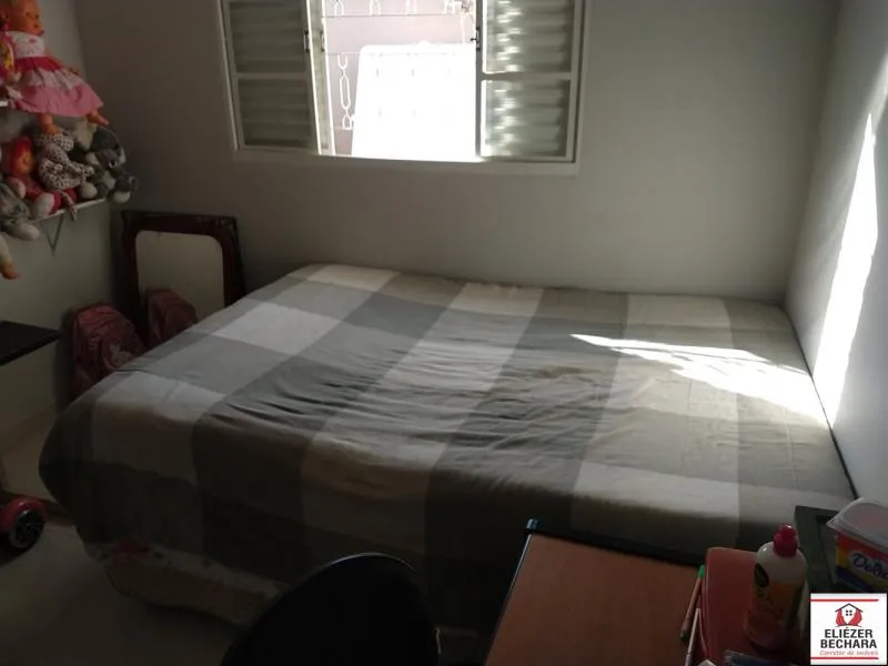 Casa à venda — foto 1 de 10