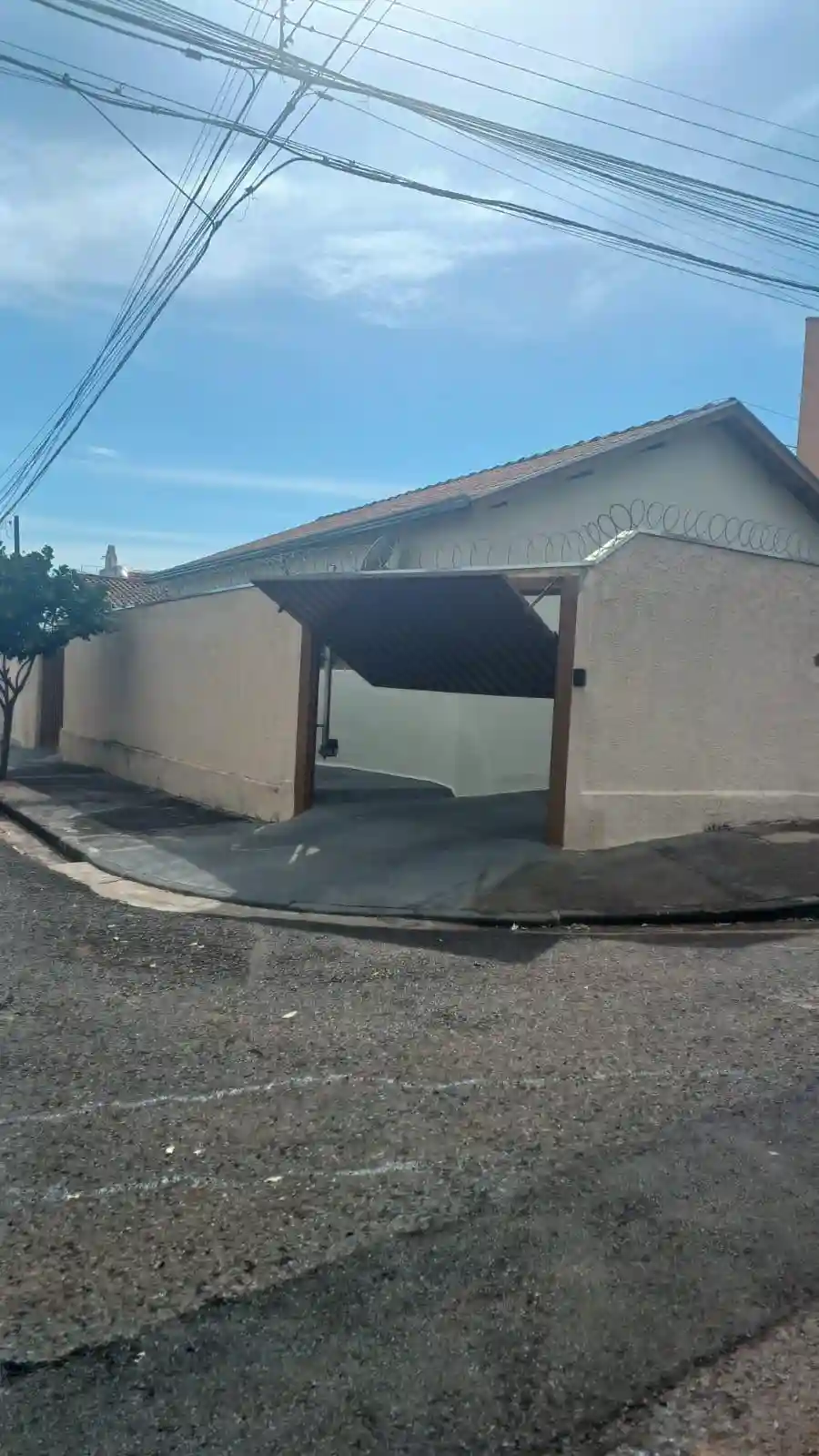 Casa com 2 quartos à venda, 242m² — foto 2 de 22