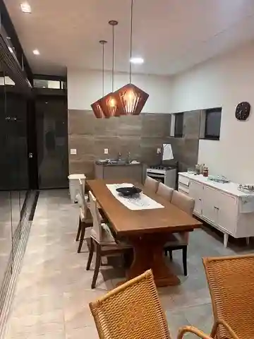 Casa de Condomínio com 3 quartos à venda, 200m² — foto 5 de 12