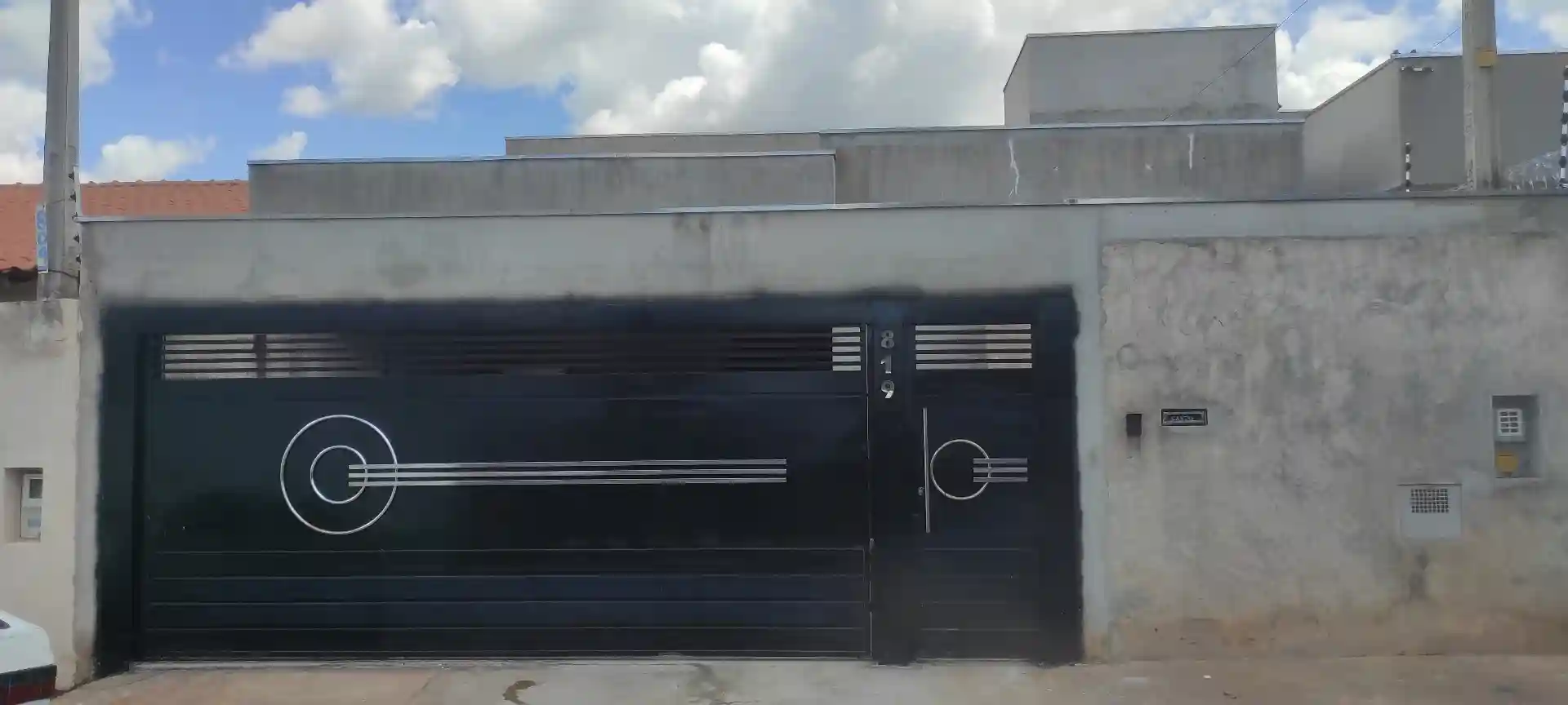 Casa com 3 quartos à venda, 120m² — foto 1 de 15