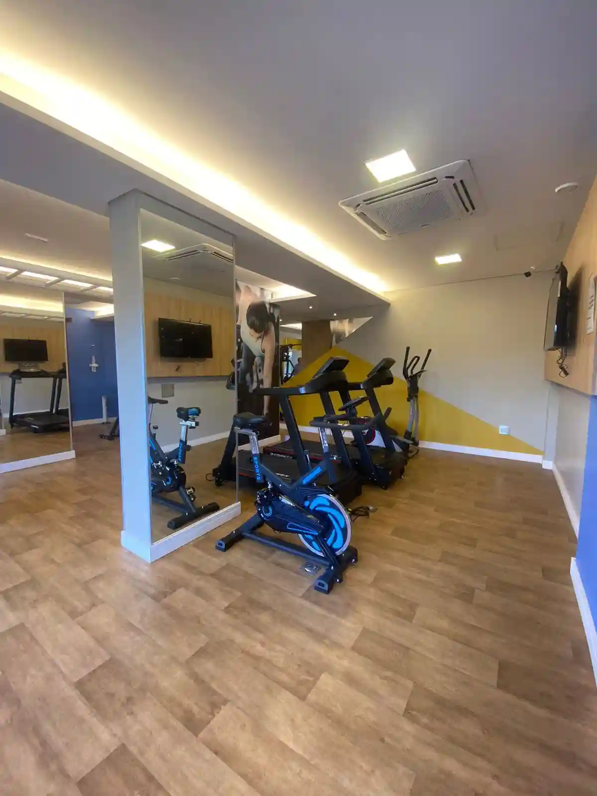 Apartamento com 2 quartos à venda, 65m² — foto 41 de 42