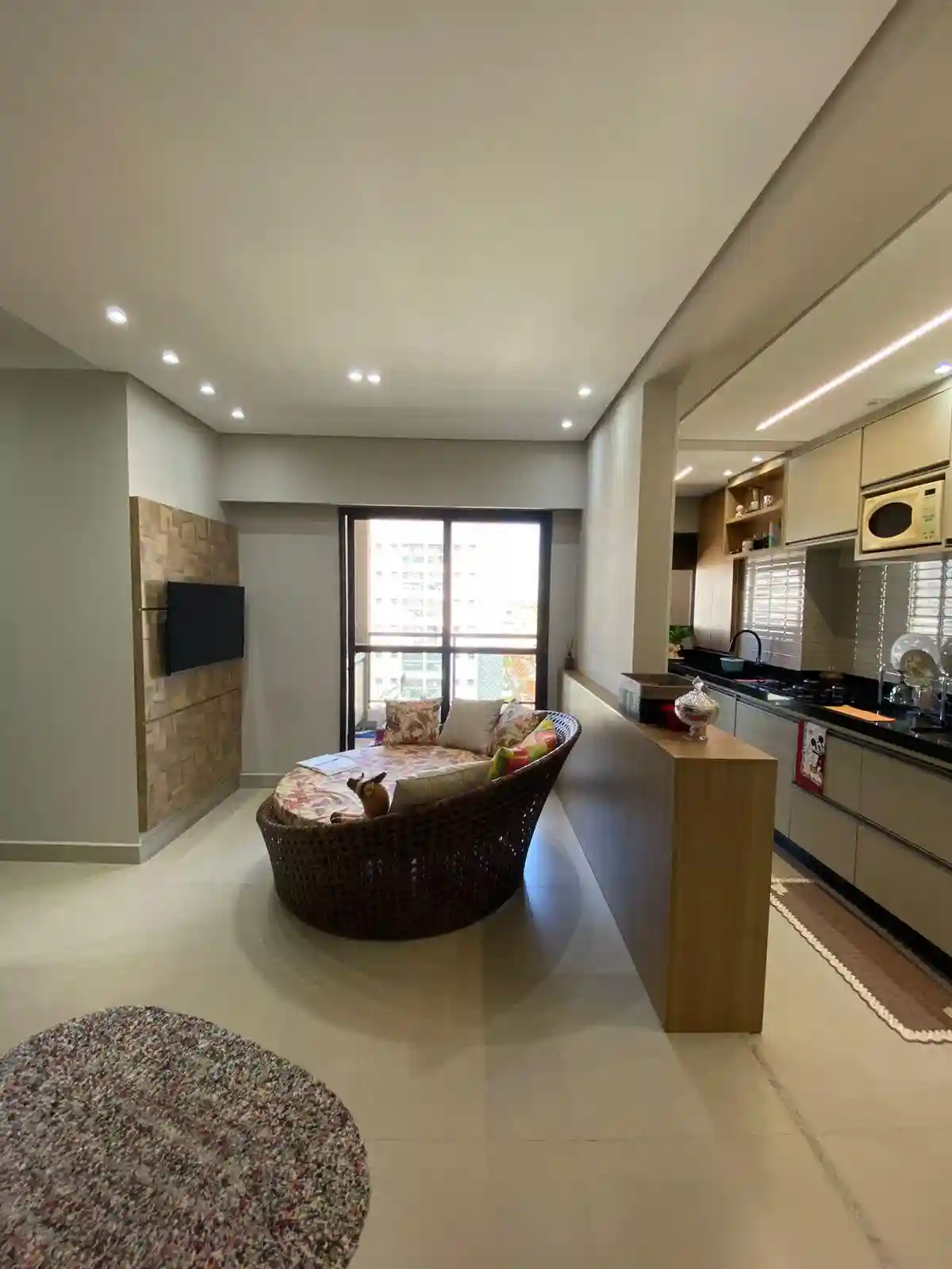 Apartamento com 2 quartos à venda, 65m² — foto 1 de 42