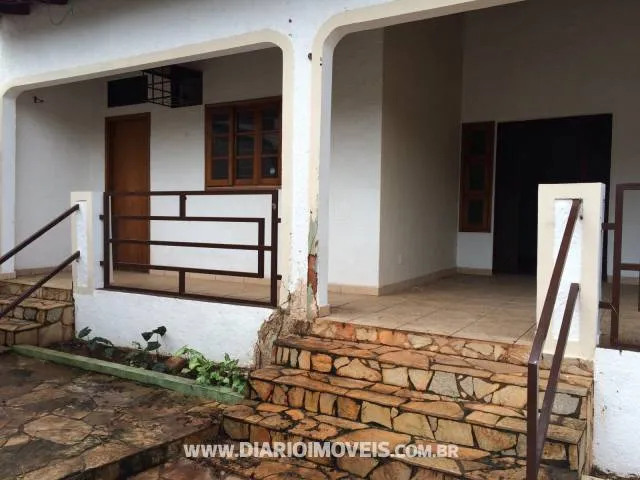Casa à venda — foto 1 de 2