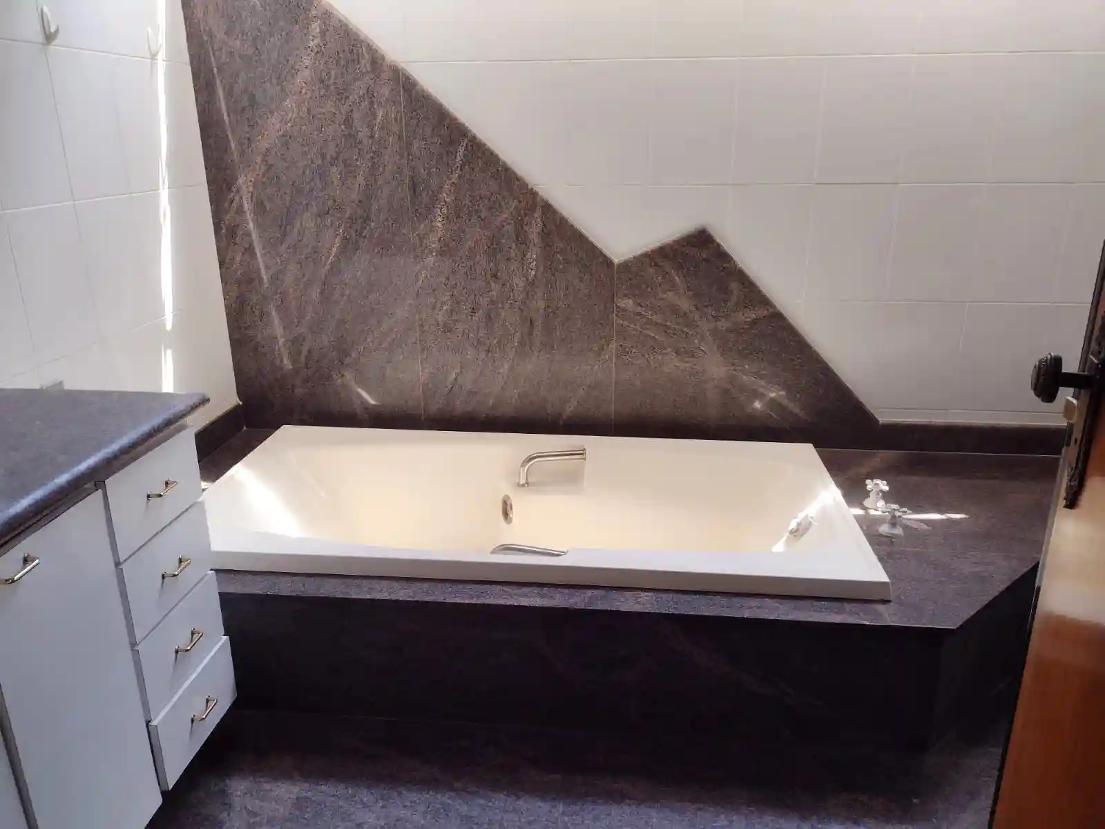 Casa com 3 quartos à venda, 200m² — foto 17 de 48