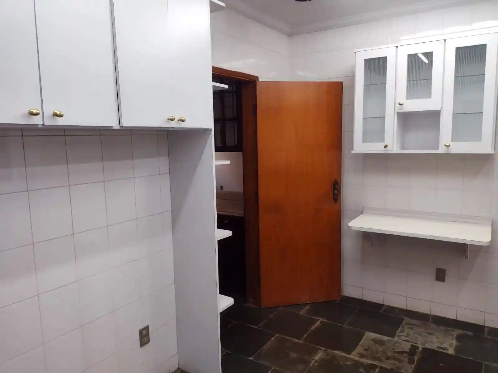 Casa com 3 quartos à venda, 200m² — foto 42 de 48