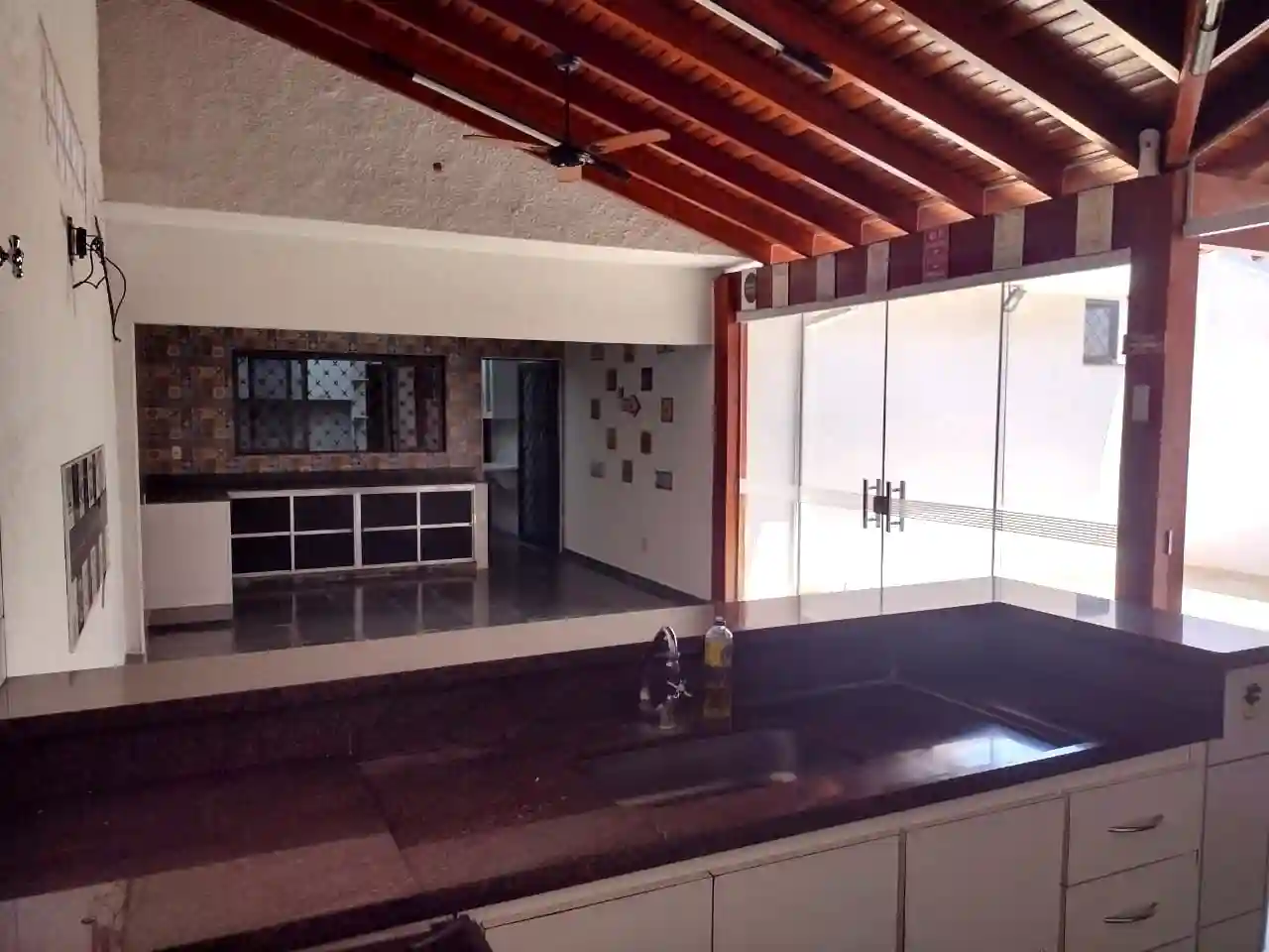 Casa com 3 quartos à venda, 200m² — foto 35 de 48