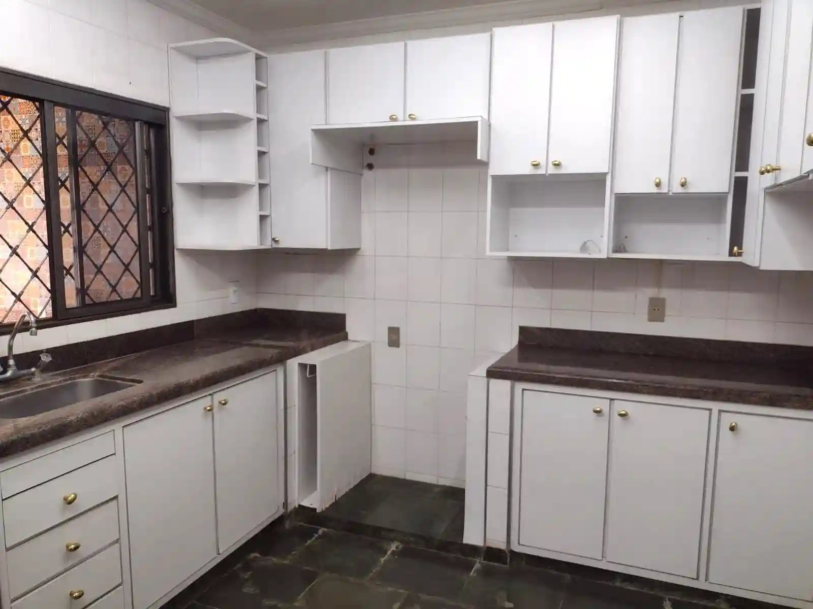 Casa com 3 quartos à venda, 200m² — foto 48 de 48