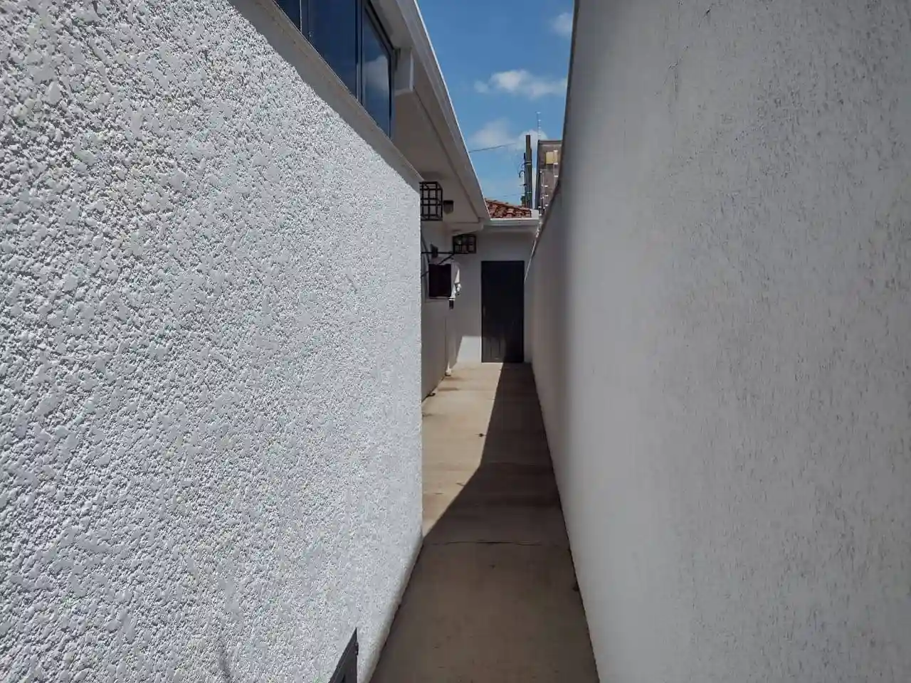 Casa com 3 quartos à venda, 200m² — foto 27 de 48