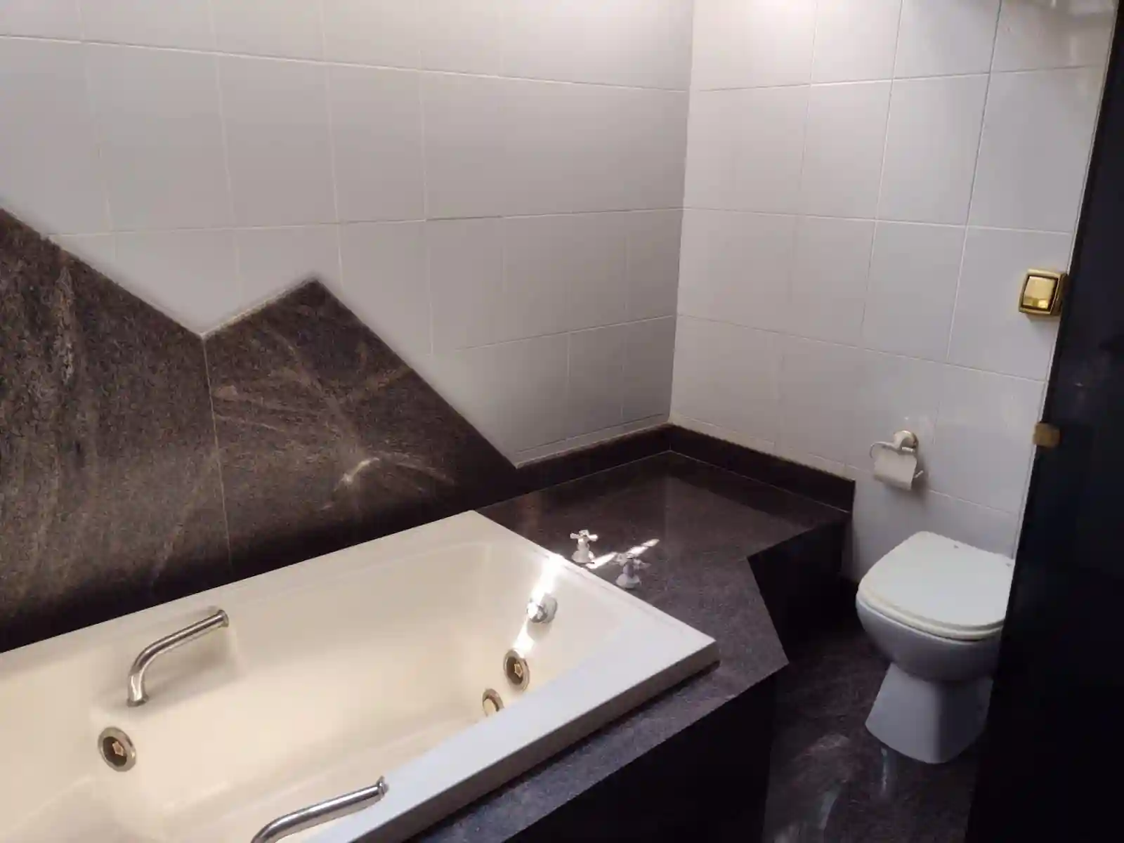 Casa com 3 quartos à venda, 200m² — foto 16 de 48