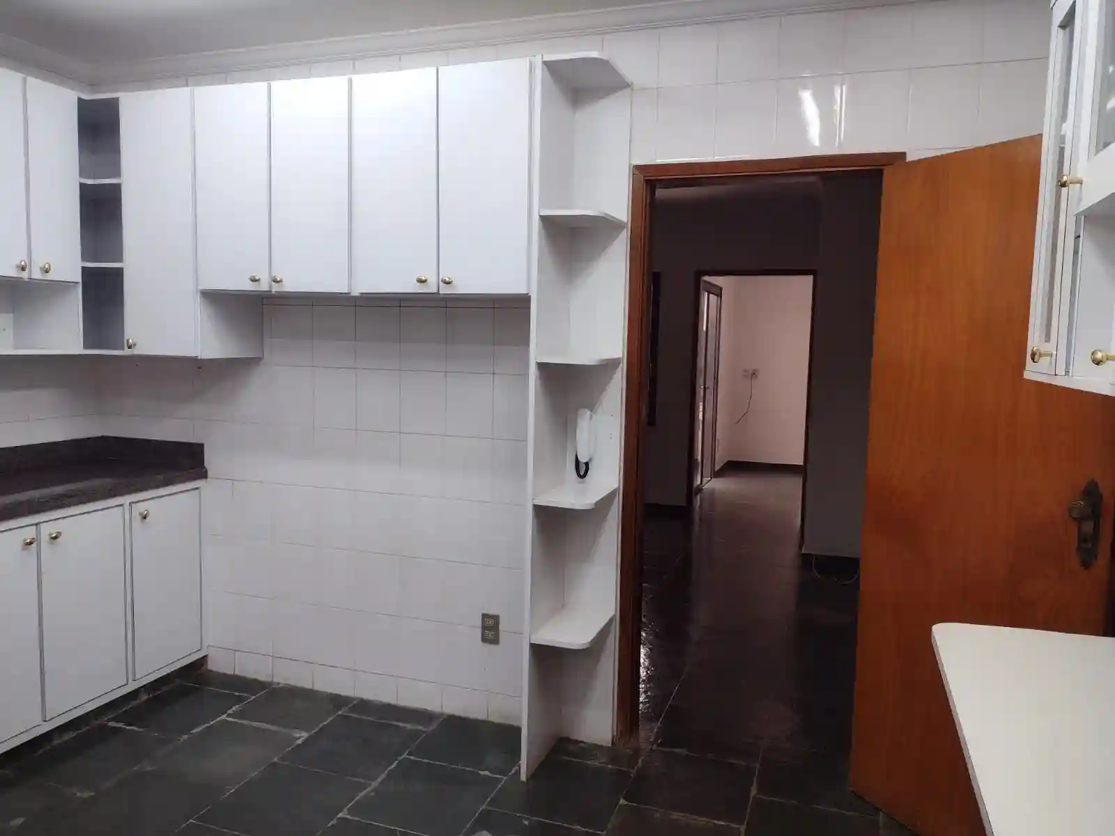 Casa com 3 quartos à venda, 200m² — foto 44 de 48