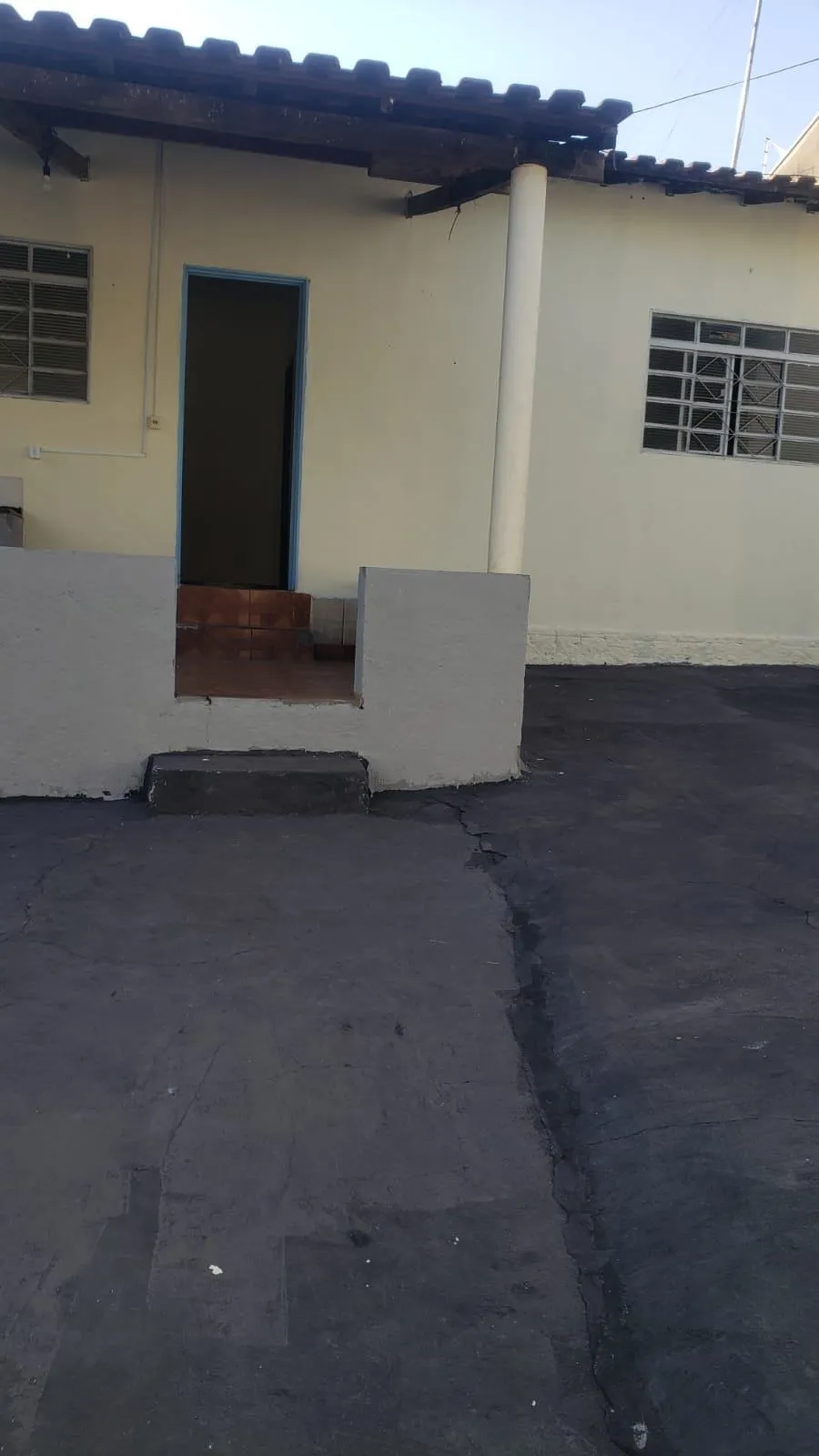 Casa com 1 quarto à venda, 180m² — foto 2 de 10