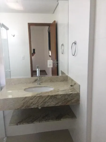 Apartamento à venda — foto 2 de 4