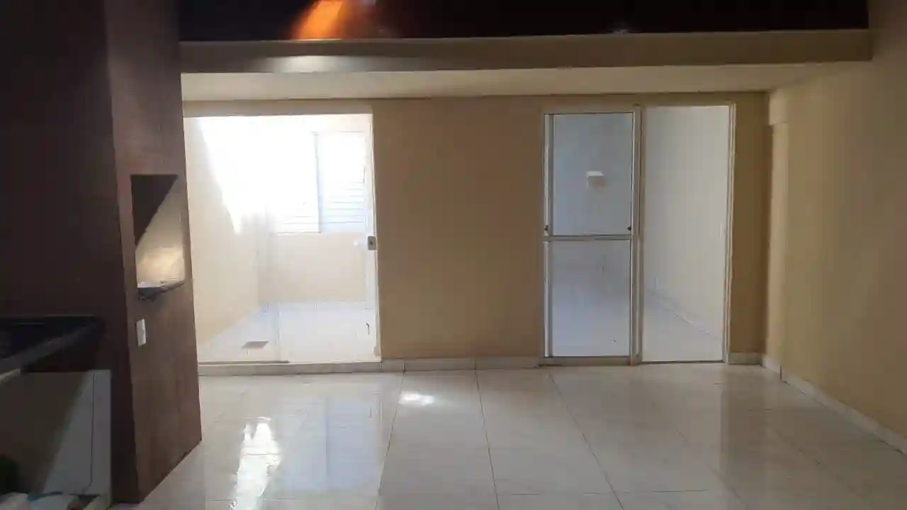 Casa de Condomínio com 2 quartos à venda, 101m² — foto 6 de 12