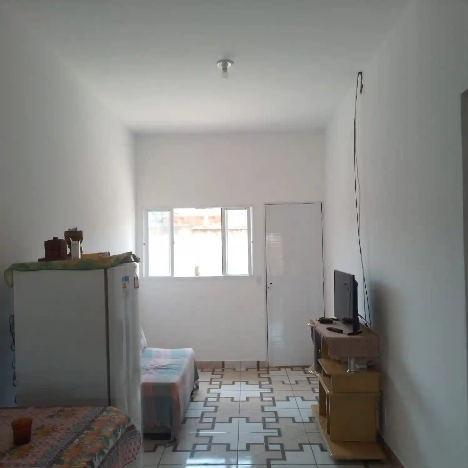 Casa com 2 quartos à venda, 200m² — foto 3 de 4