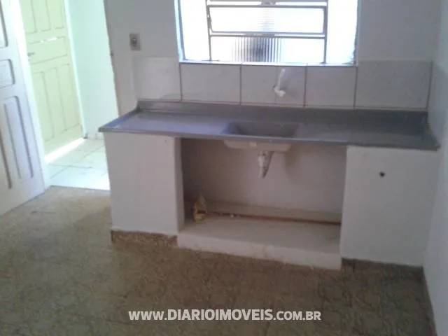 Casa à venda — foto 2 de 3