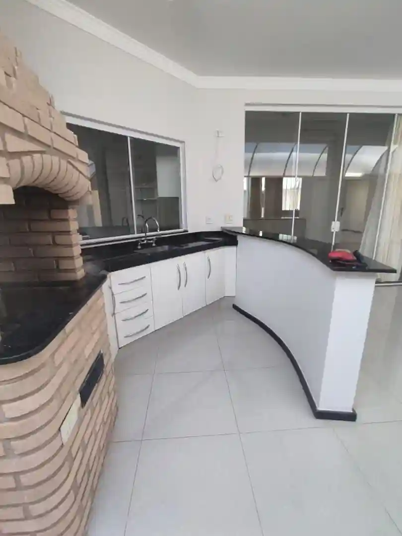 Casa de Condomínio com 3 quartos à venda, 434m² — foto 2 de 21