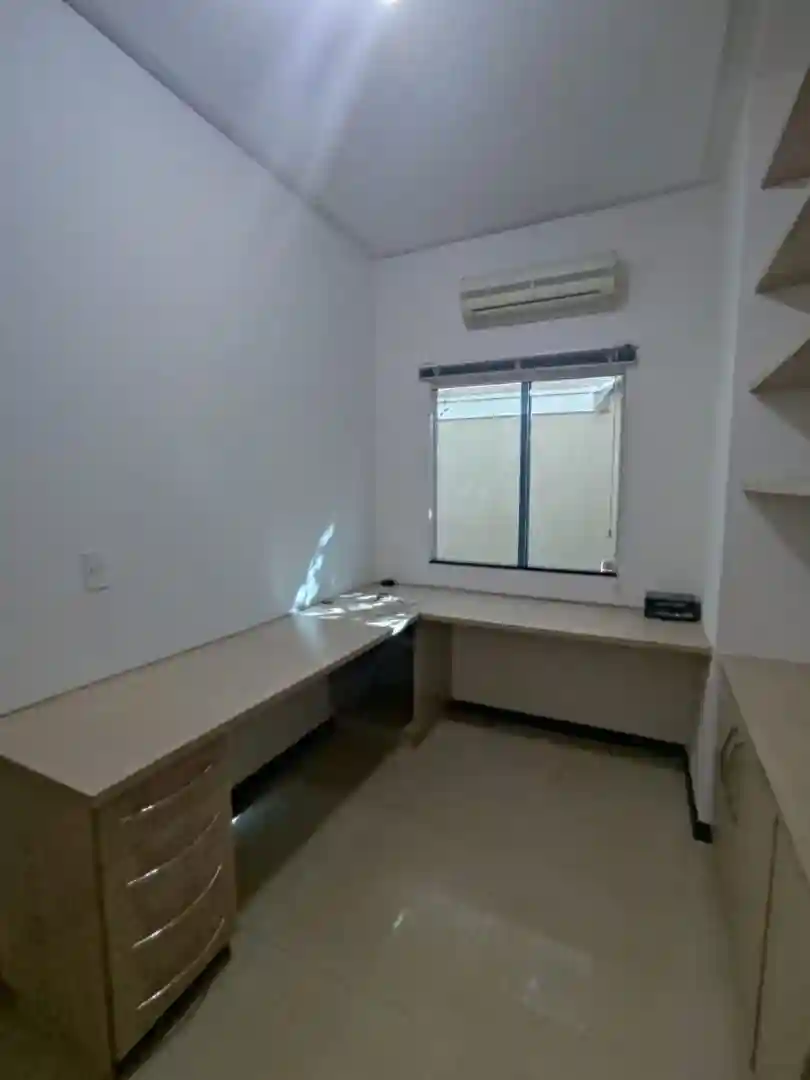 Casa de Condomínio com 3 quartos à venda, 434m² — foto 11 de 21
