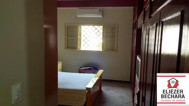 Casa à venda — foto 7 de 15