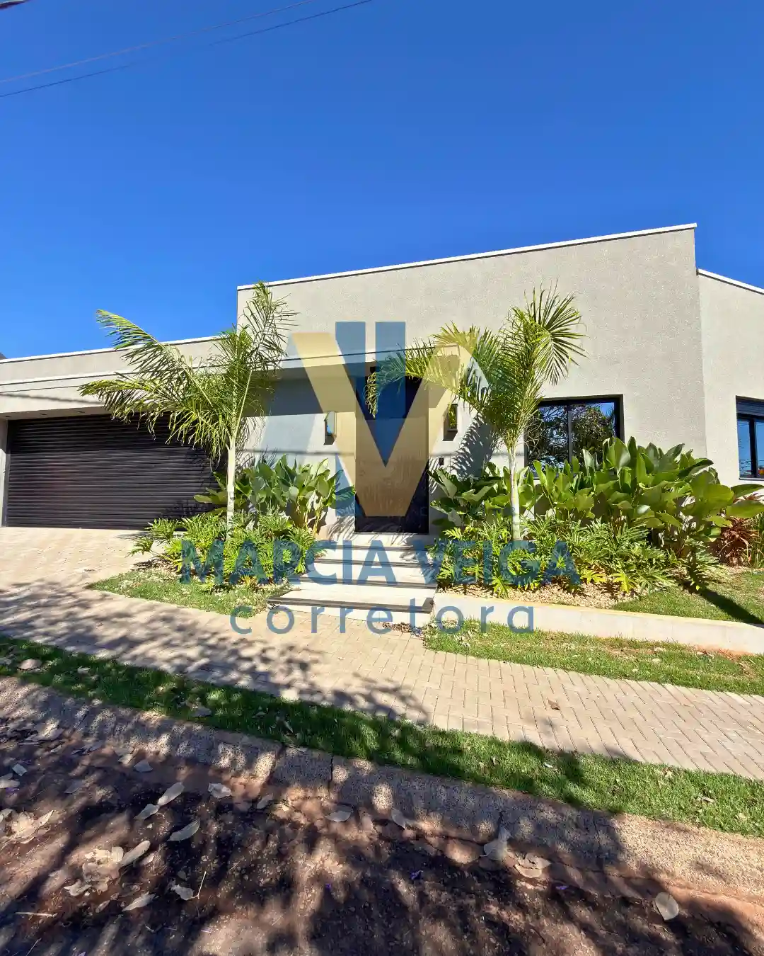 Casa de Condomínio com 4 quartos à venda, 238m² — foto 2 de 26