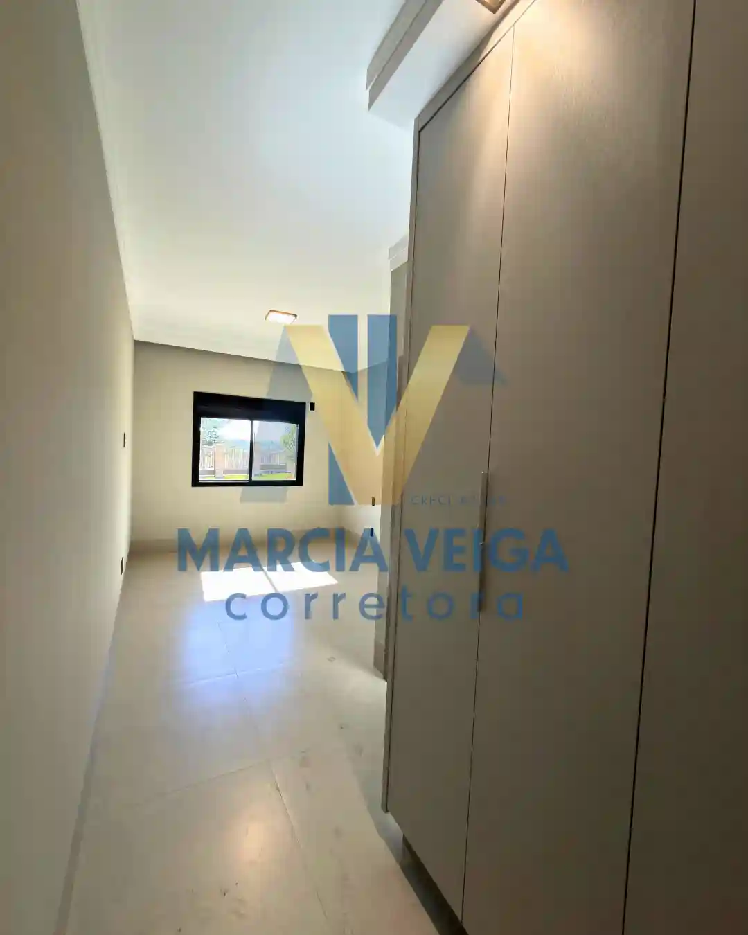 Casa de Condomínio com 4 quartos à venda, 238m² — foto 18 de 26