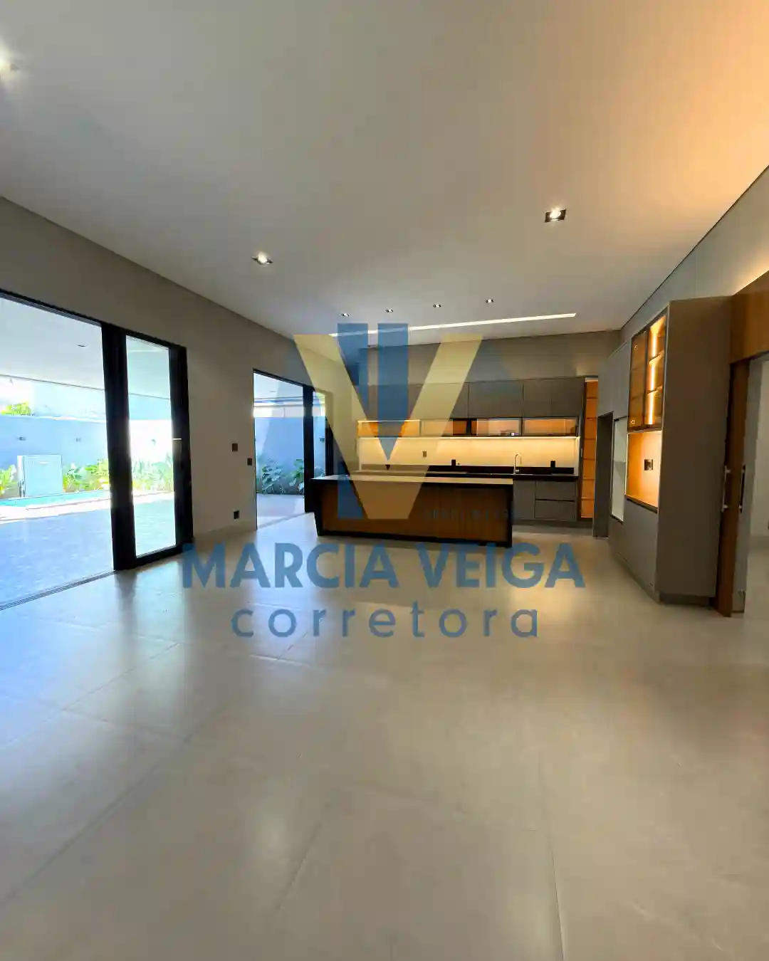 Casa de Condomínio com 4 quartos à venda, 238m² — foto 7 de 26