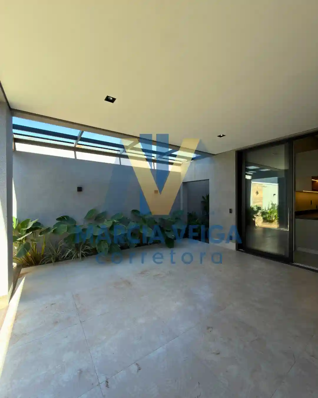 Casa de Condomínio com 4 quartos à venda, 238m² — foto 23 de 26