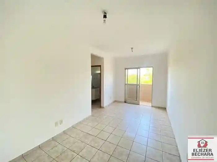 Apartamento com 2 quartos à venda, 74m² — foto 1 de 12