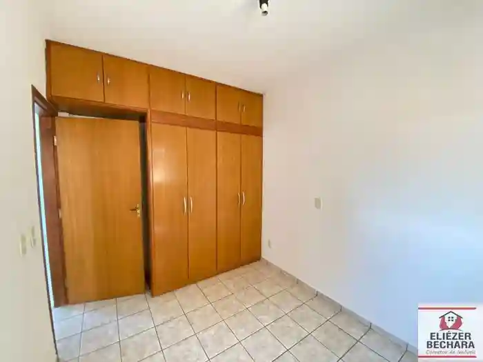 Apartamento com 2 quartos à venda, 74m² — foto 9 de 12
