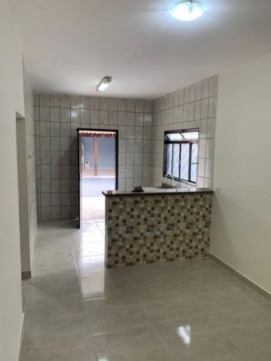 Casa à venda — foto 3 de 7