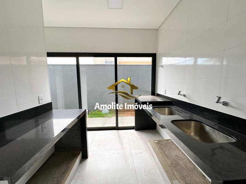 Casa de Condomínio com 4 quartos à venda, 496m² — foto 12 de 34