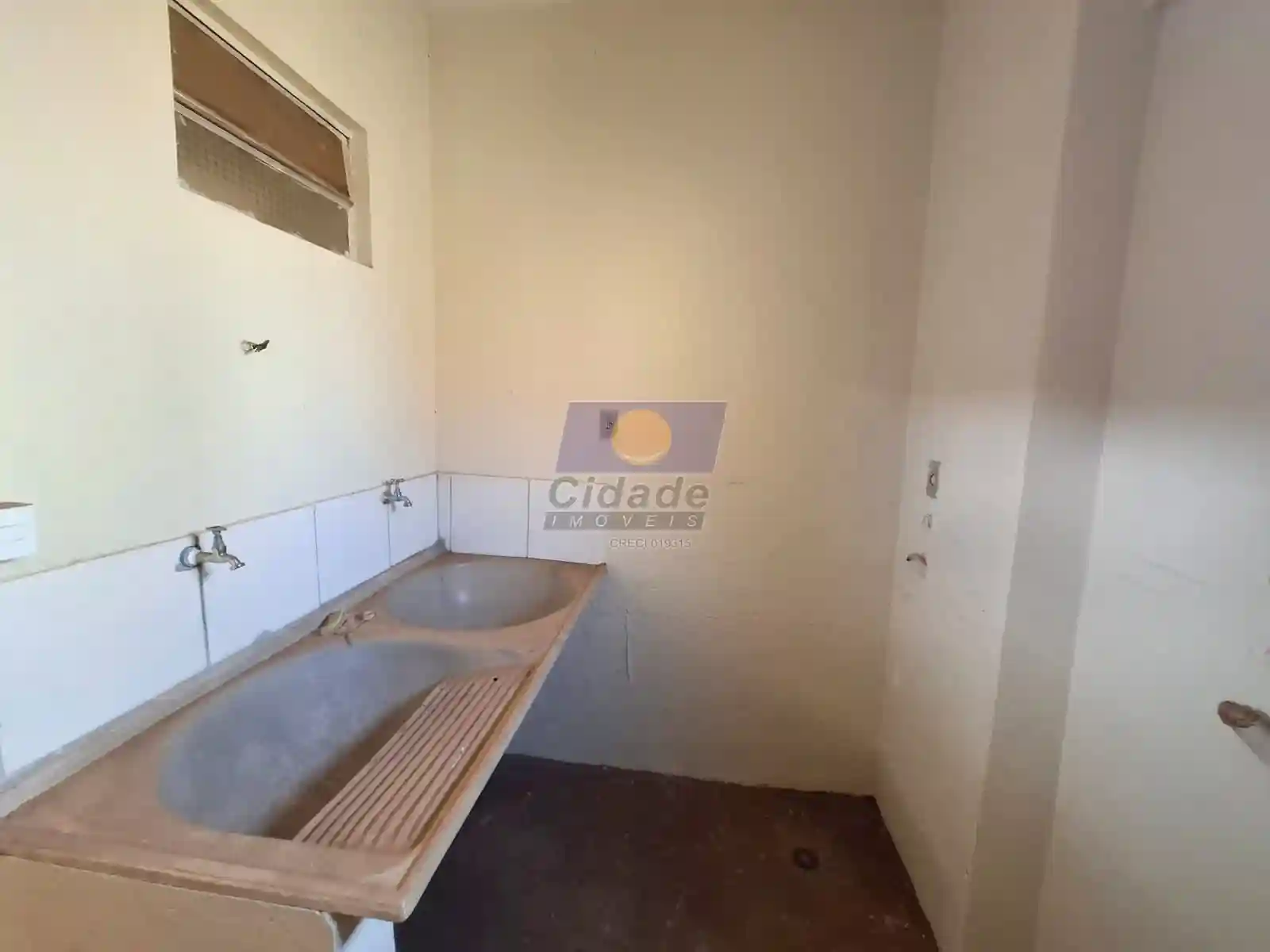 Casa com 3 quartos à venda, 484m² — foto 17 de 23