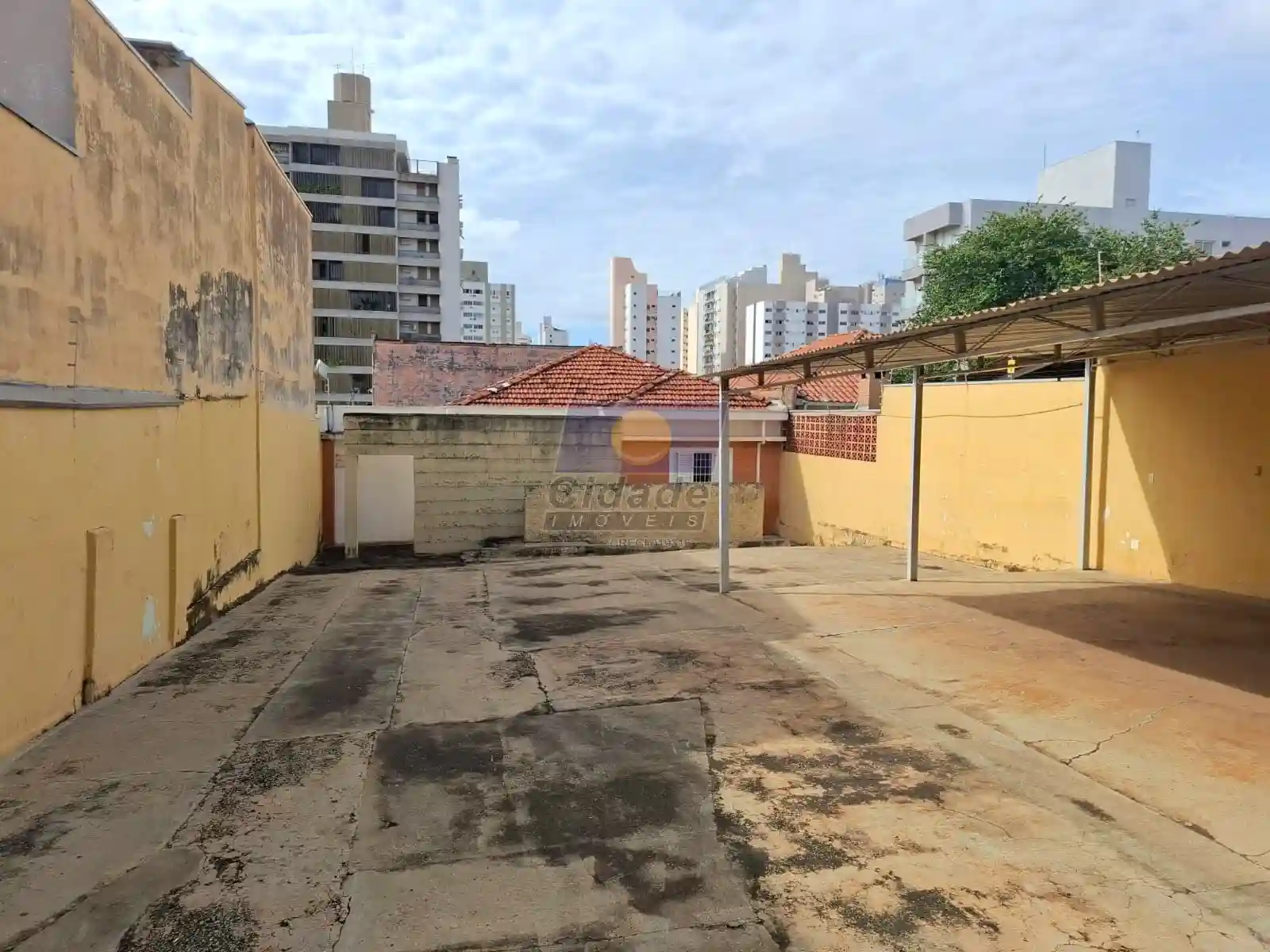 Casa com 3 quartos à venda, 484m² — foto 19 de 23