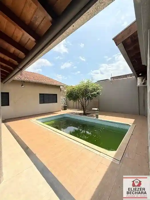 Casa com 3 quartos à venda, 230m² — foto 20 de 39