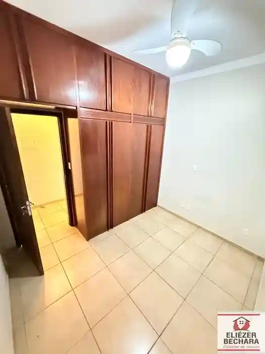 Casa com 3 quartos à venda, 230m² — foto 28 de 39