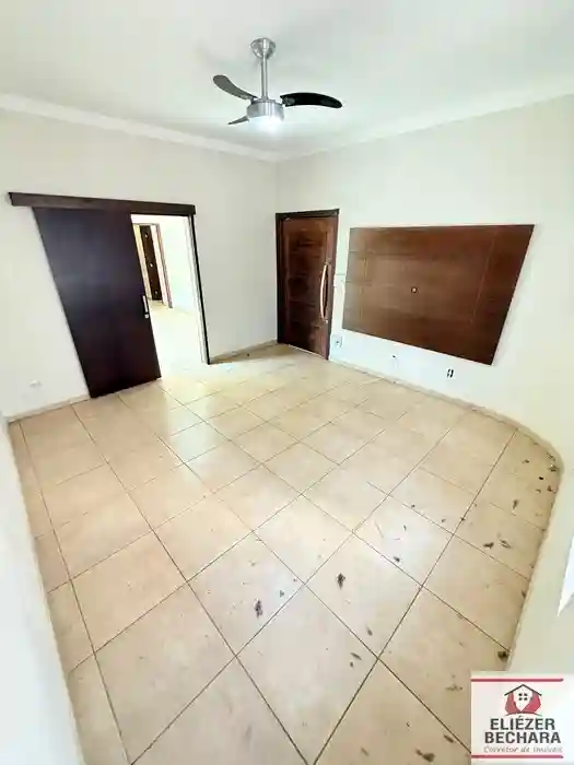 Casa com 3 quartos à venda, 230m² — foto 6 de 39