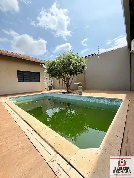 Casa com 3 quartos à venda, 230m² — foto 24 de 39