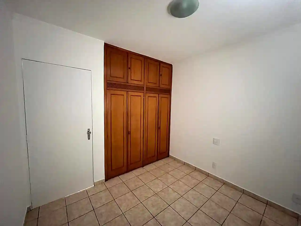 Apartamento com 3 quartos para aluguel, 120m² — foto 9 de 14
