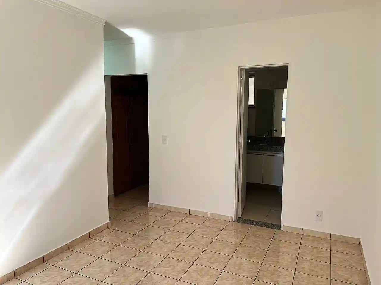 Apartamento com 3 quartos para aluguel, 120m² — foto 5 de 14