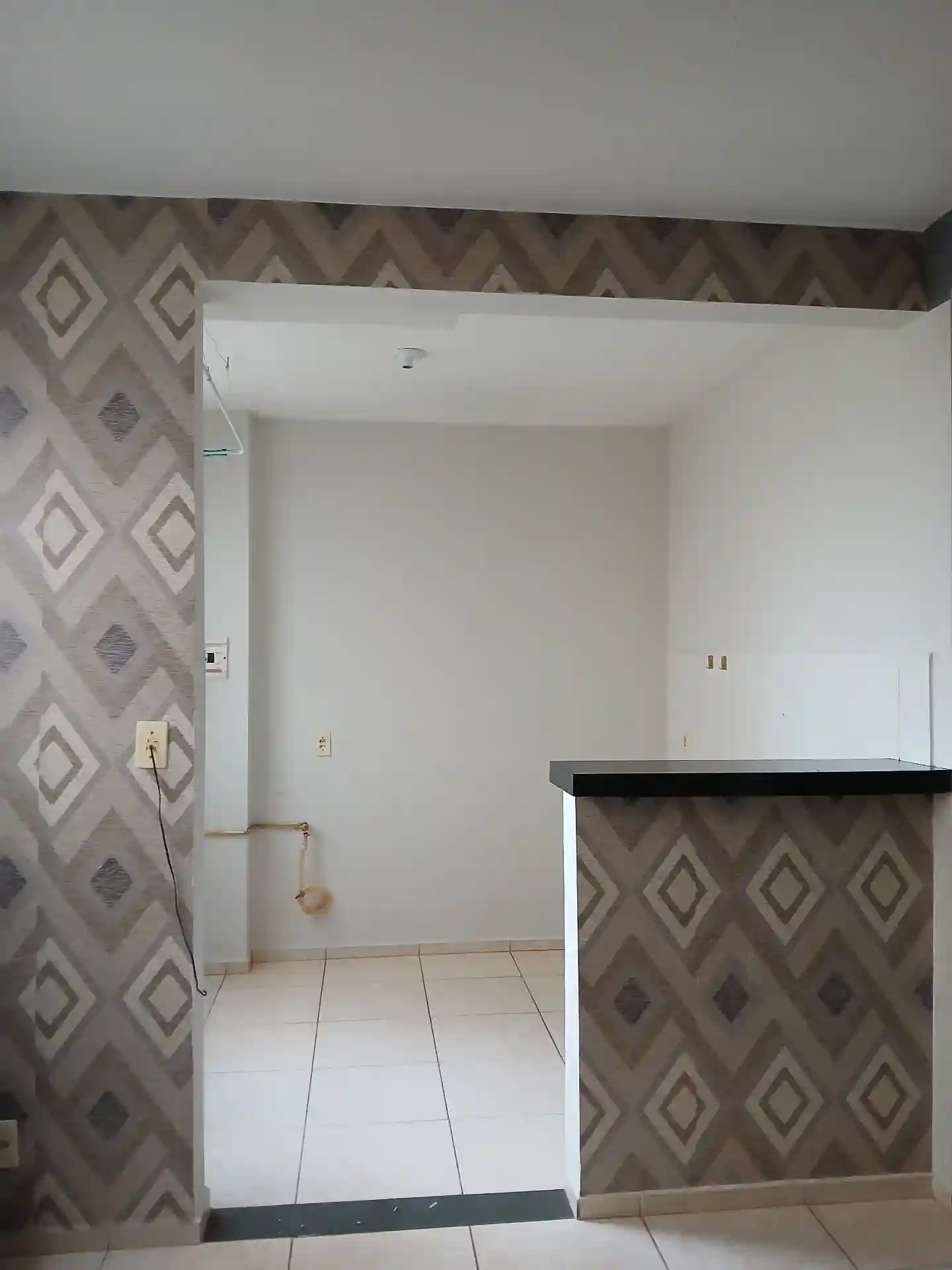 Apartamento com 2 quartos para aluguel, 52m² — foto 2 de 4