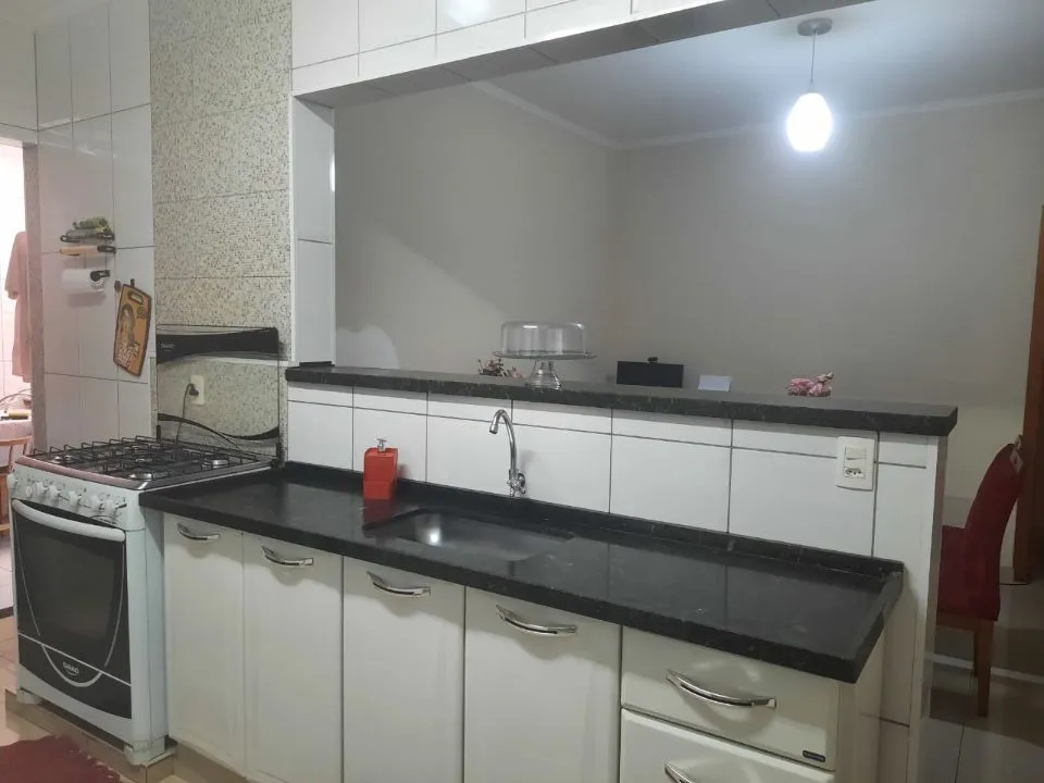 Casa com 2 quartos à venda, 120m² — foto 4 de 6