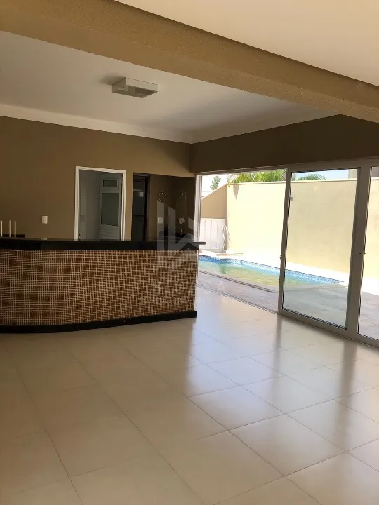 Casa de Condomínio à venda — foto 2 de 7