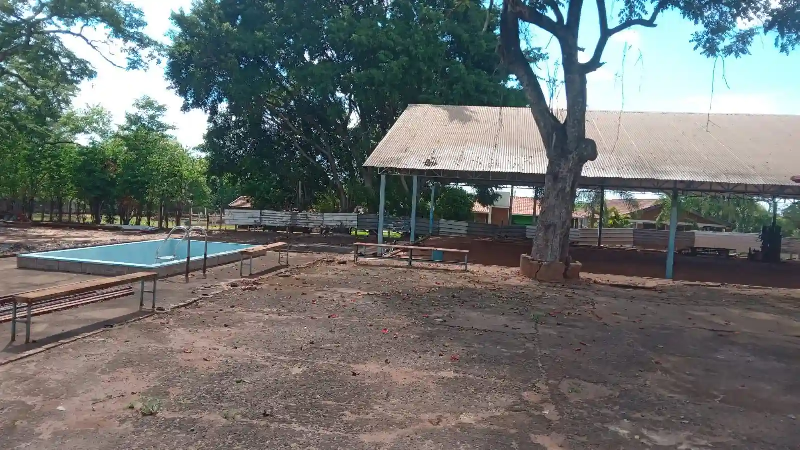 Fazenda / Sítio / Chácara com 4 quartos à venda, 6000m² — foto 10 de 13