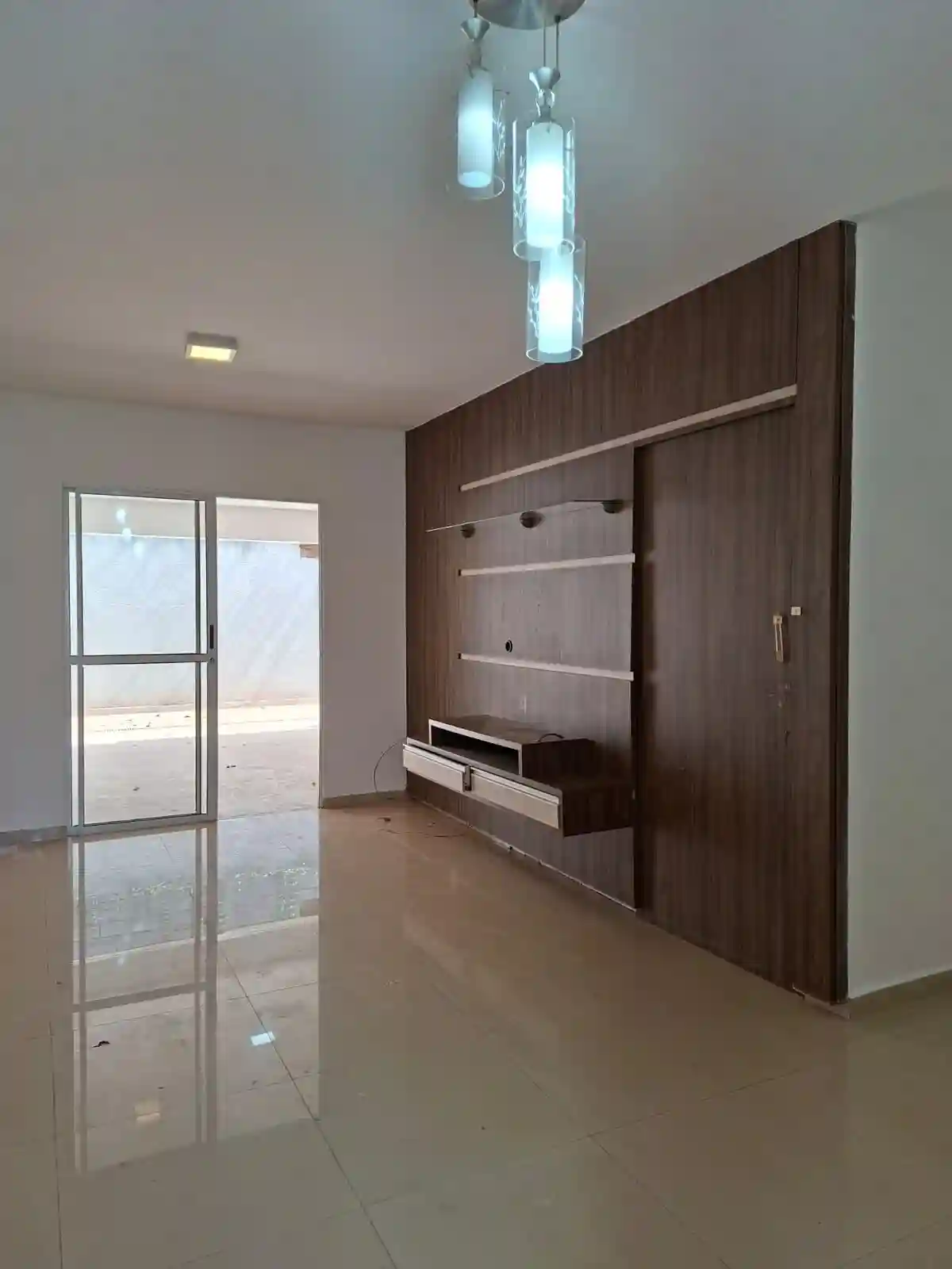 Casa de Condomínio com 3 quartos à venda, 10m² — foto 5 de 12